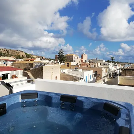 Le Tartarughe Alojamento de Acomodação e Pequeno-almoço San Vito Lo Capo